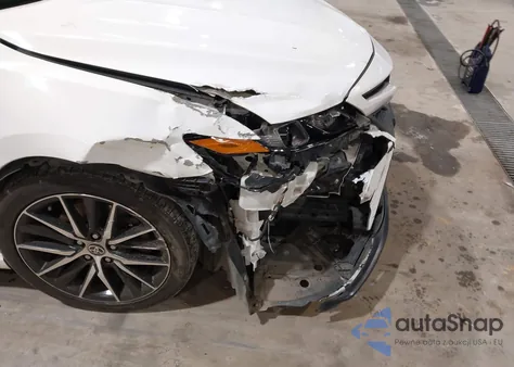 2021 Toyota Camry Se z USA, uszkodzony, nr VIN 4T1G11AK8MU598284